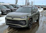 2025 Volkswagen Tiguan Comfortline R-Line Black Edition